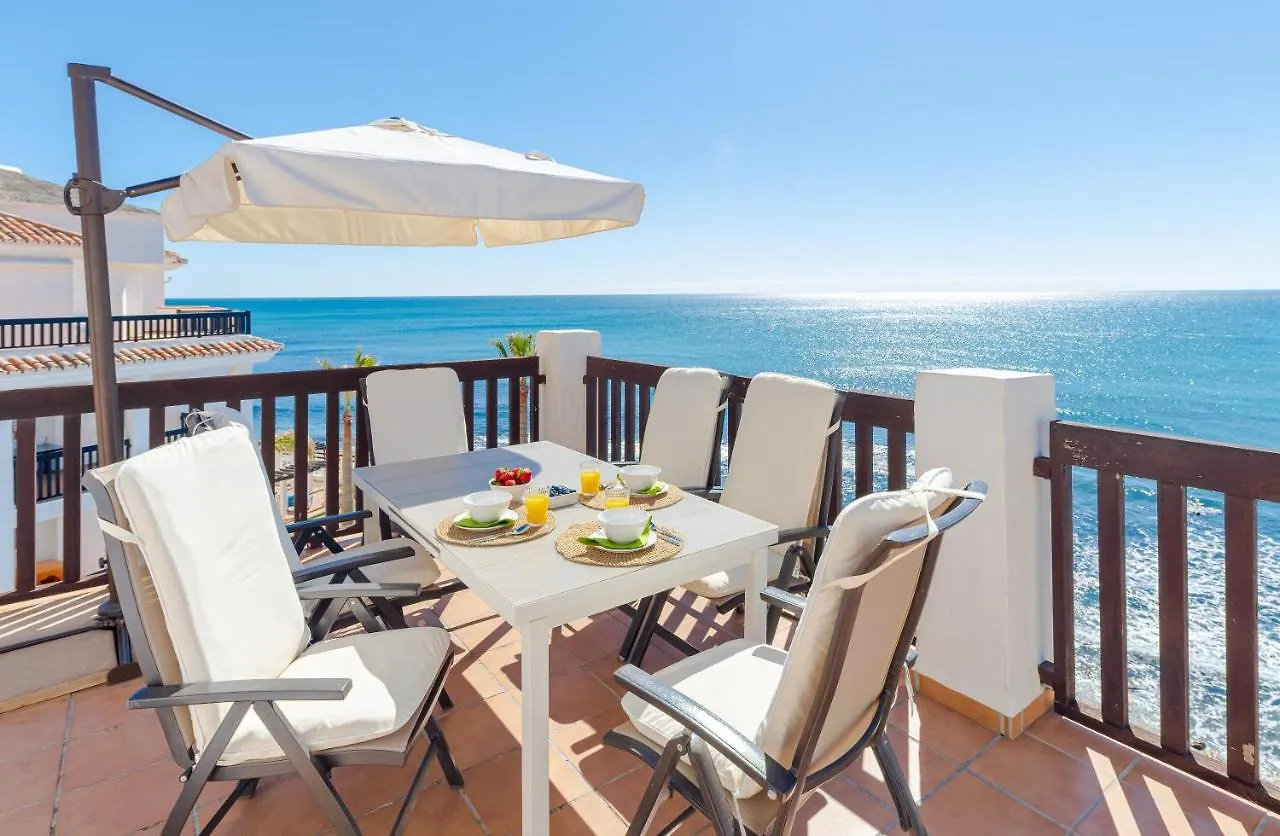 Heavenly Views From Frontline Penthouse Apartment Marbella